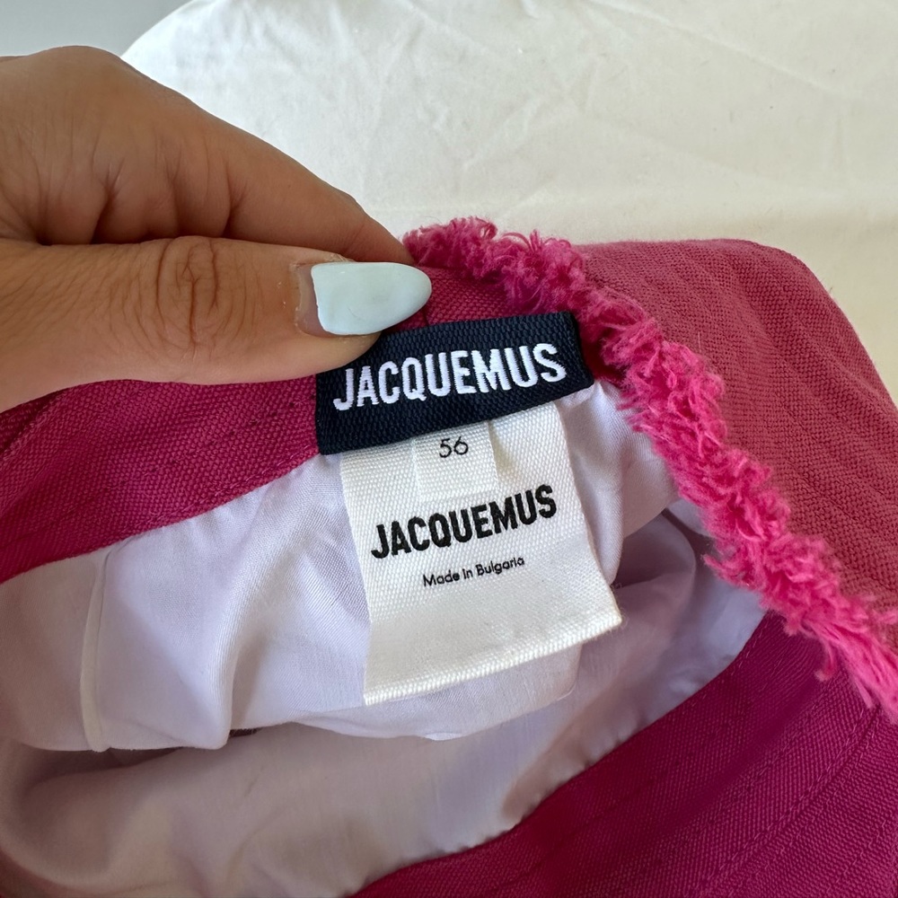 Jacquemus Pink Frayed-Edge Bucket Hat - Picture 2 of 6